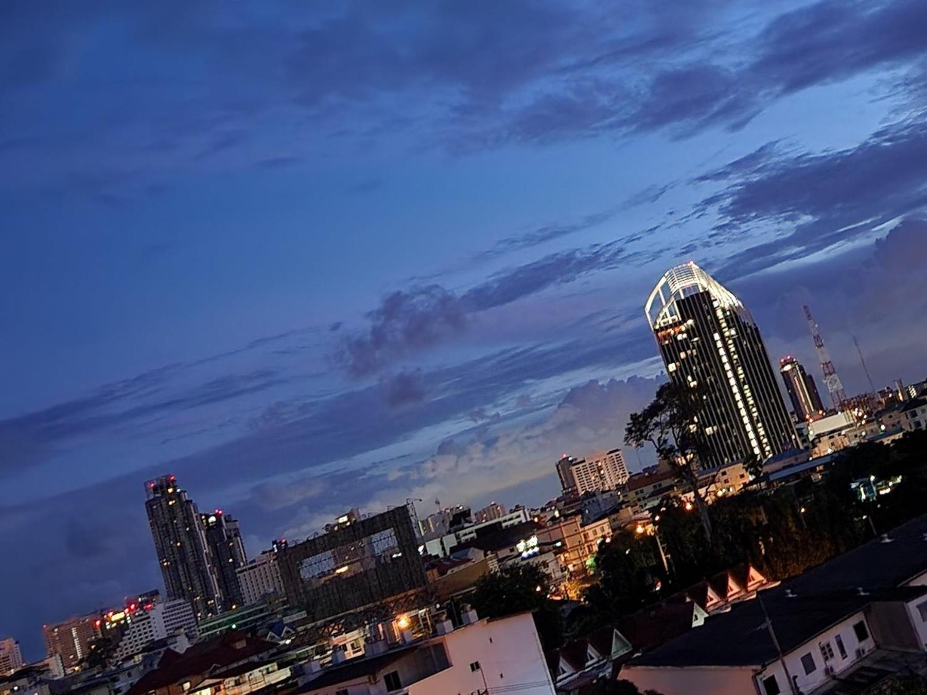 City Center Residentes Ccr Pattaya Y Eksteriør bilde